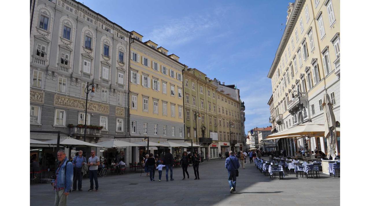Unica Nel Cuore Storico Di Trieszt Kültér fotó